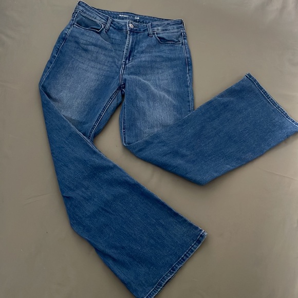 OLD navy HIGH-RISE Flare Legs size 8” Womens JEANS - Picture 4 of 12